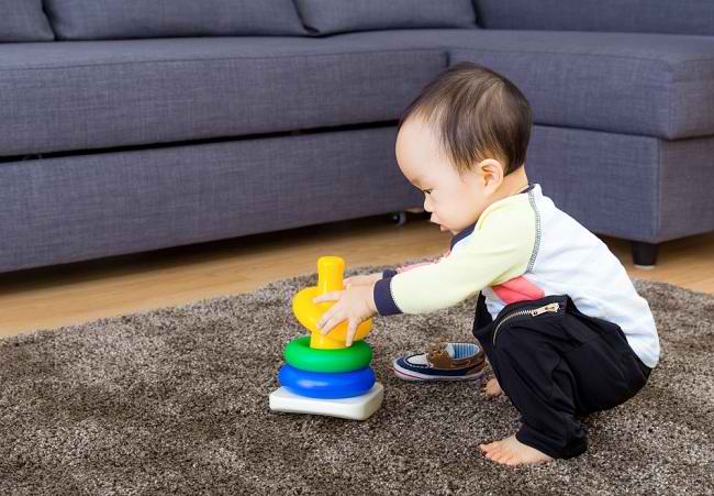 Mainan Yang Bermanfaat Untuk Anak Usia 6 Bulan